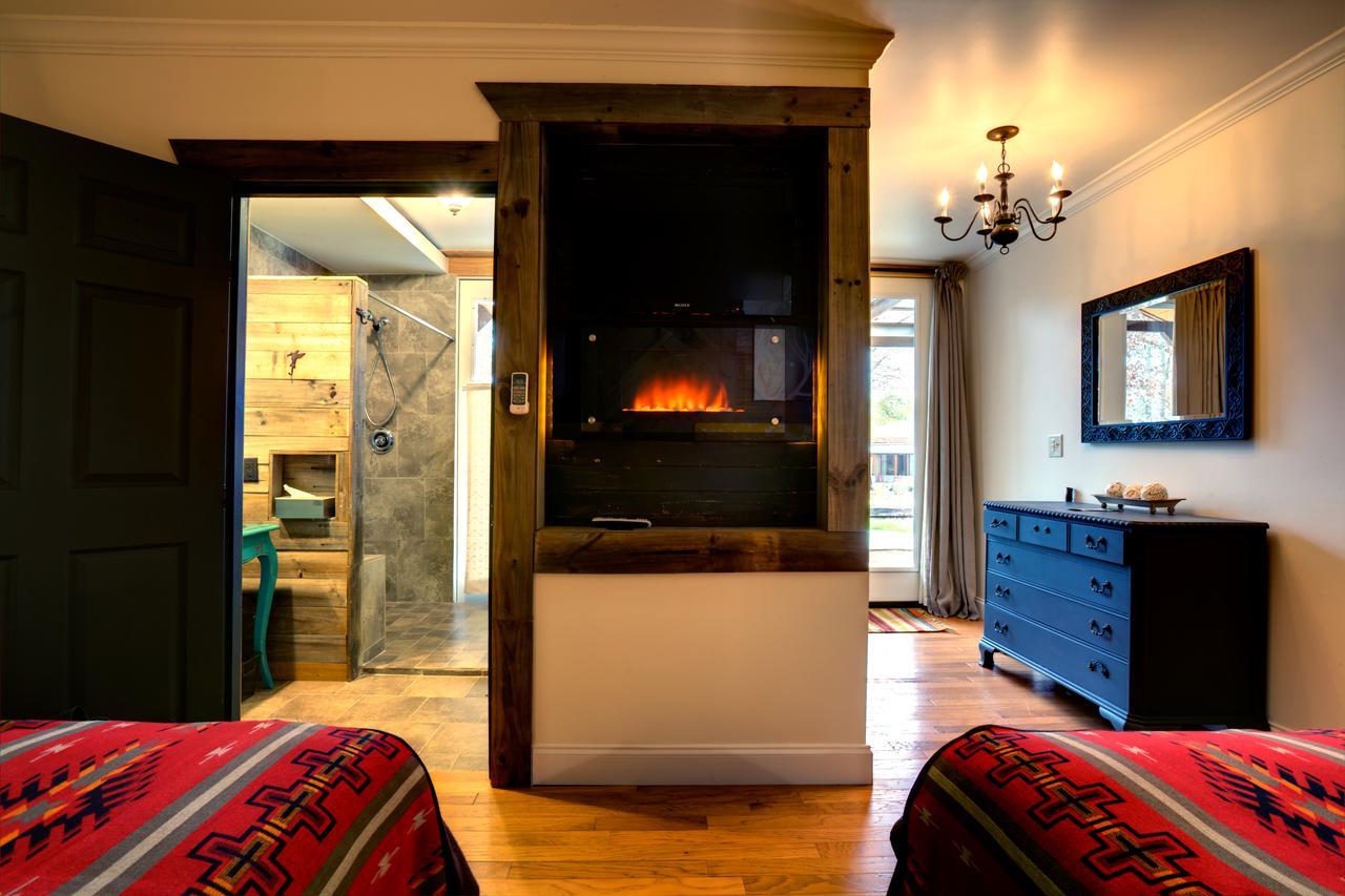Deer Lake Lodge Resort & Spa Keenan ภายนอก รูปภาพ